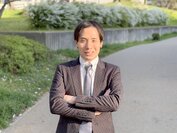 写真: 釣田　翼