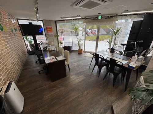 写真：内観写真