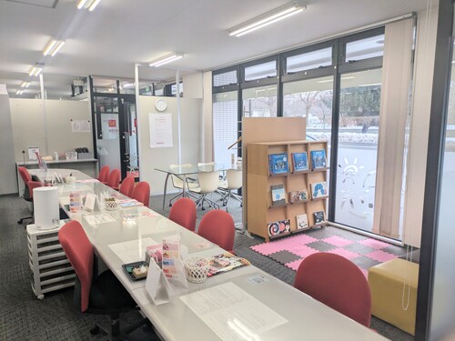 写真：内観写真