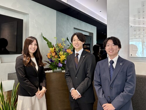 写真：内観写真