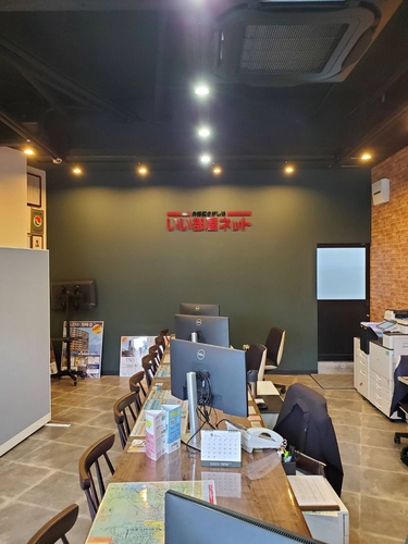 写真：内観写真