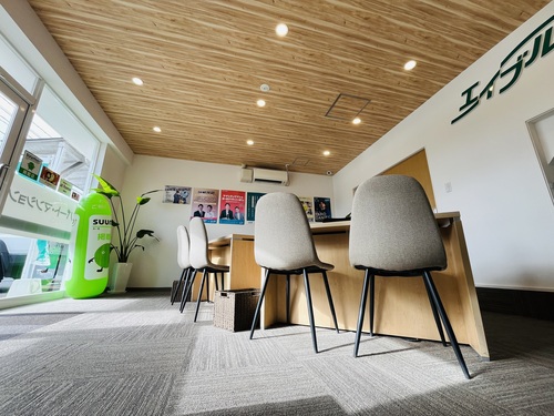 写真：内観写真