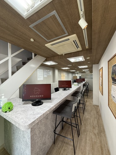 写真：内観写真