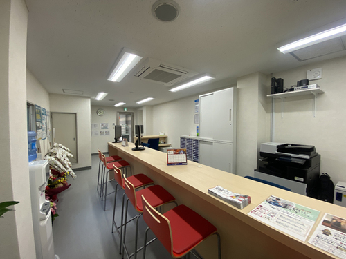 写真：内観写真