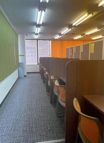 写真：内観写真