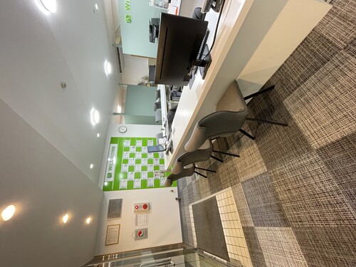 写真：内観写真