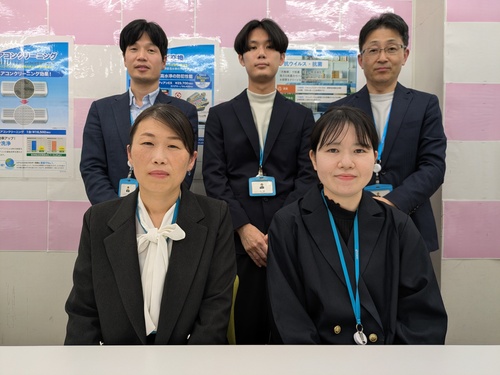 写真：内観写真