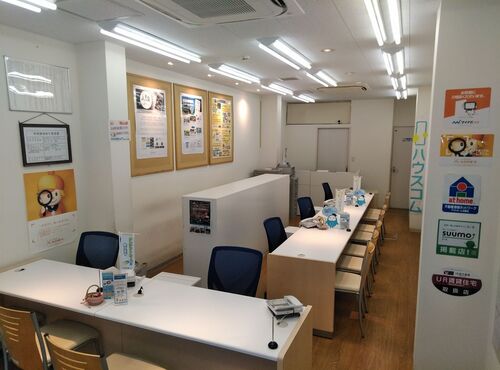 写真：内観写真