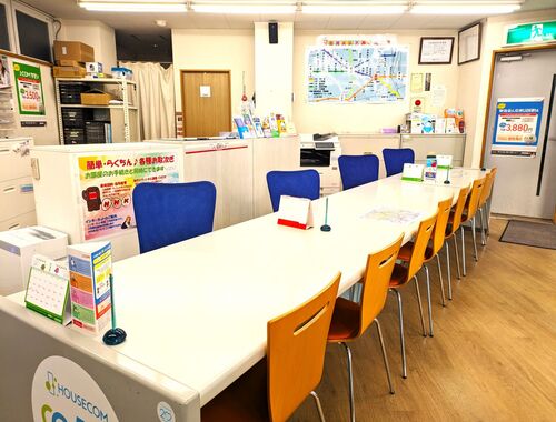 写真：内観写真