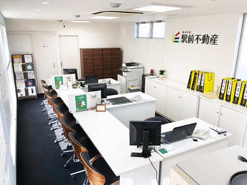 写真：内観写真